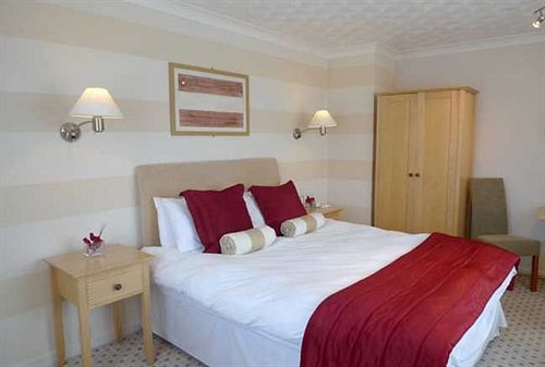 Ashburnham Hotel 3*